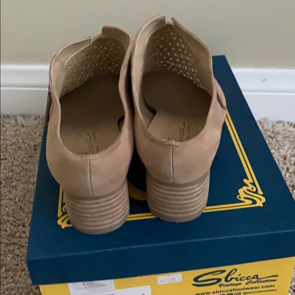 Sbicca cutout mule - Picture 3 of 7